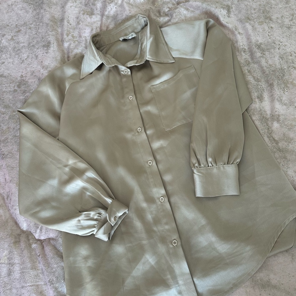 Real satin gold button up size small but really fits all